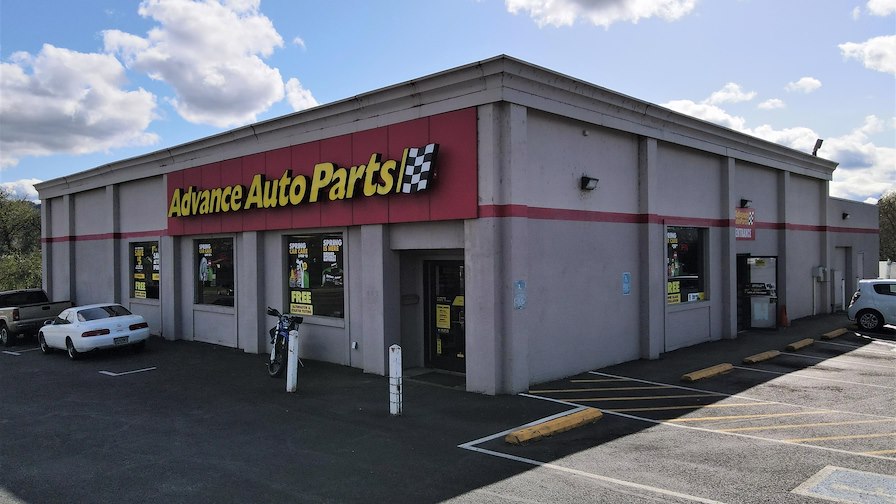 Advance Auto Parts and Therapy Plus/Roseburg, Oregon