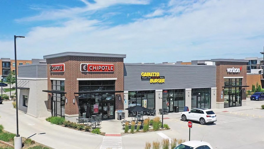 Chipotle Strip Center/Elgin (Chicago MSA), Illinois
