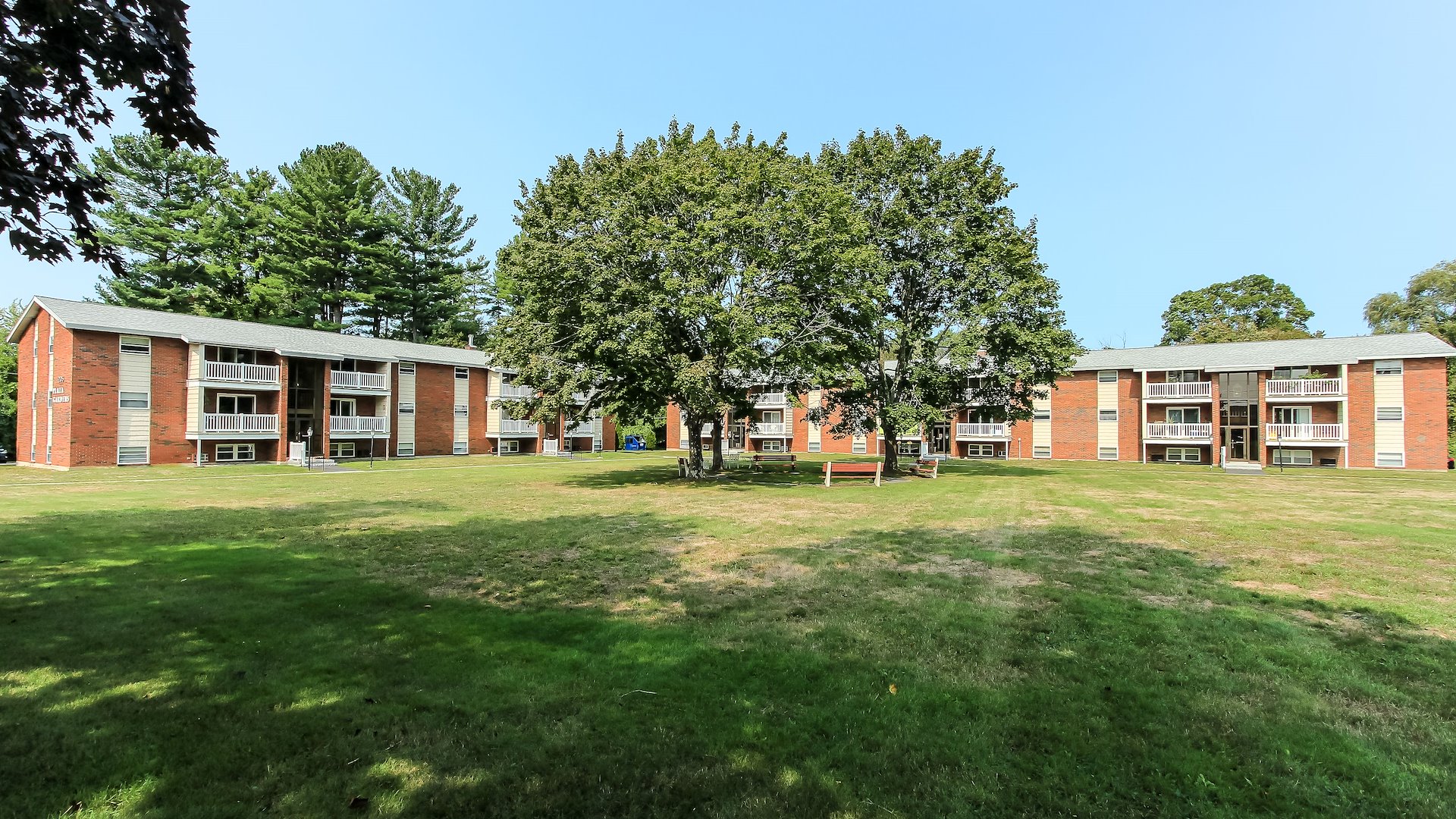 Plaza Gardens/Salem, New Hampshire