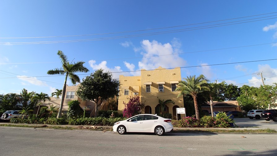 Flamingo Park Apartments/West Palm Beach, Florida