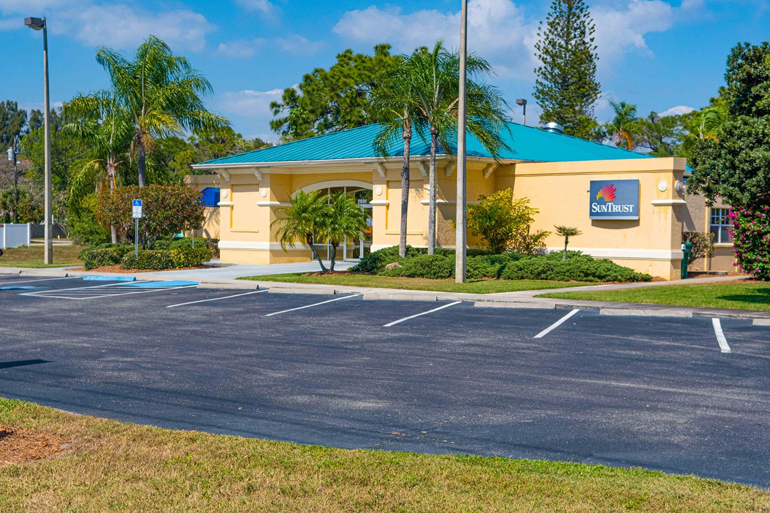 SunTrust, Grove City, FL /Grove City, Florida
