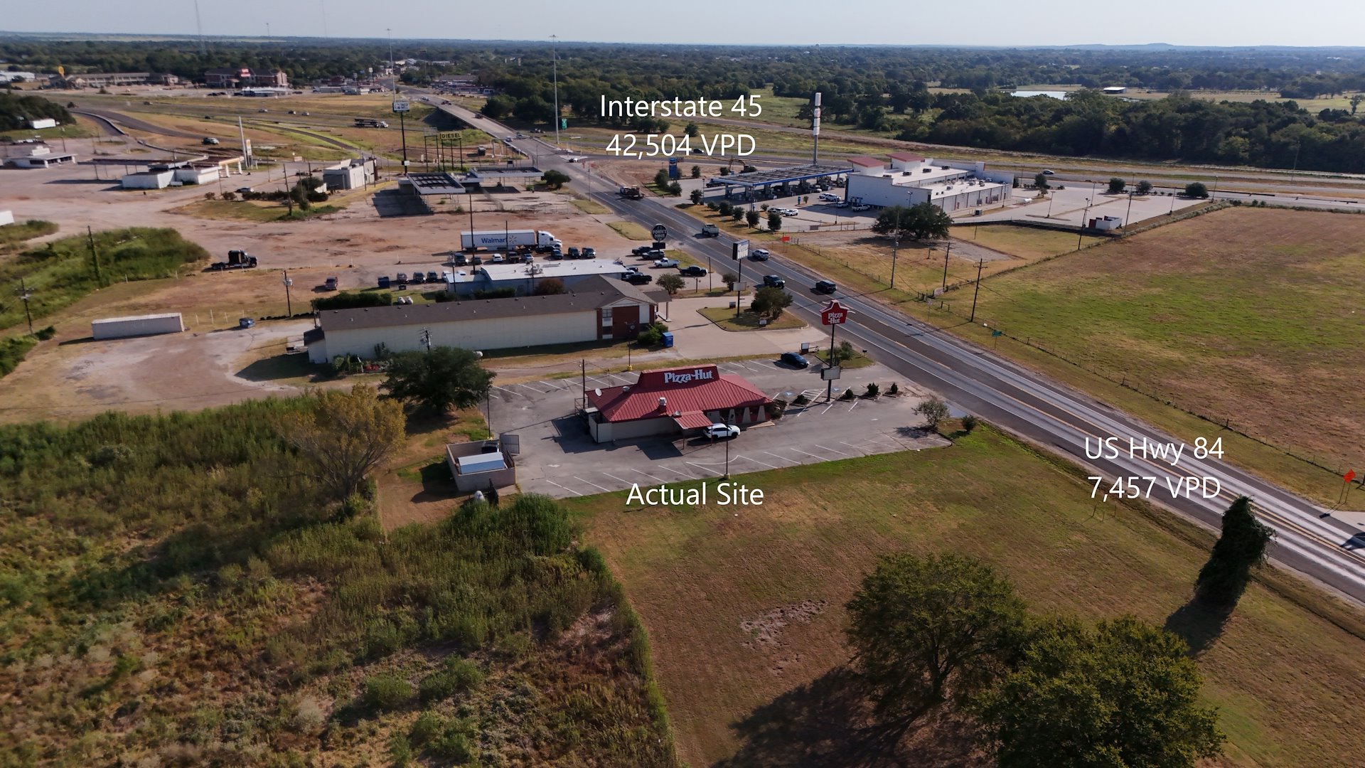 Sale Leaseback Portfolio Pizza Hut (5 Units) Low Rent… — Sale in Fairfield, TX, photo 2 of 5