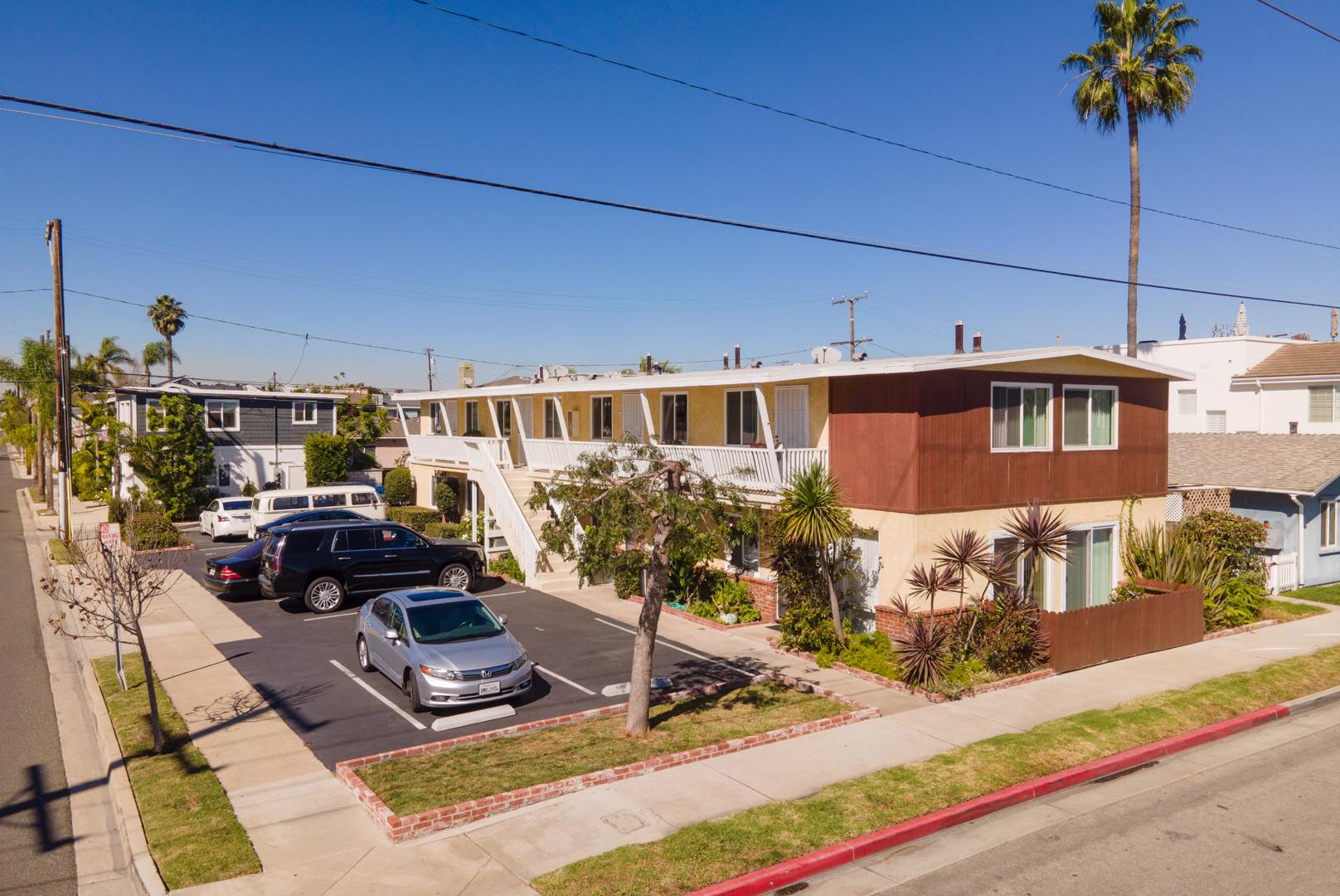 303 Seal Beach Blvd/Seal Beach, California