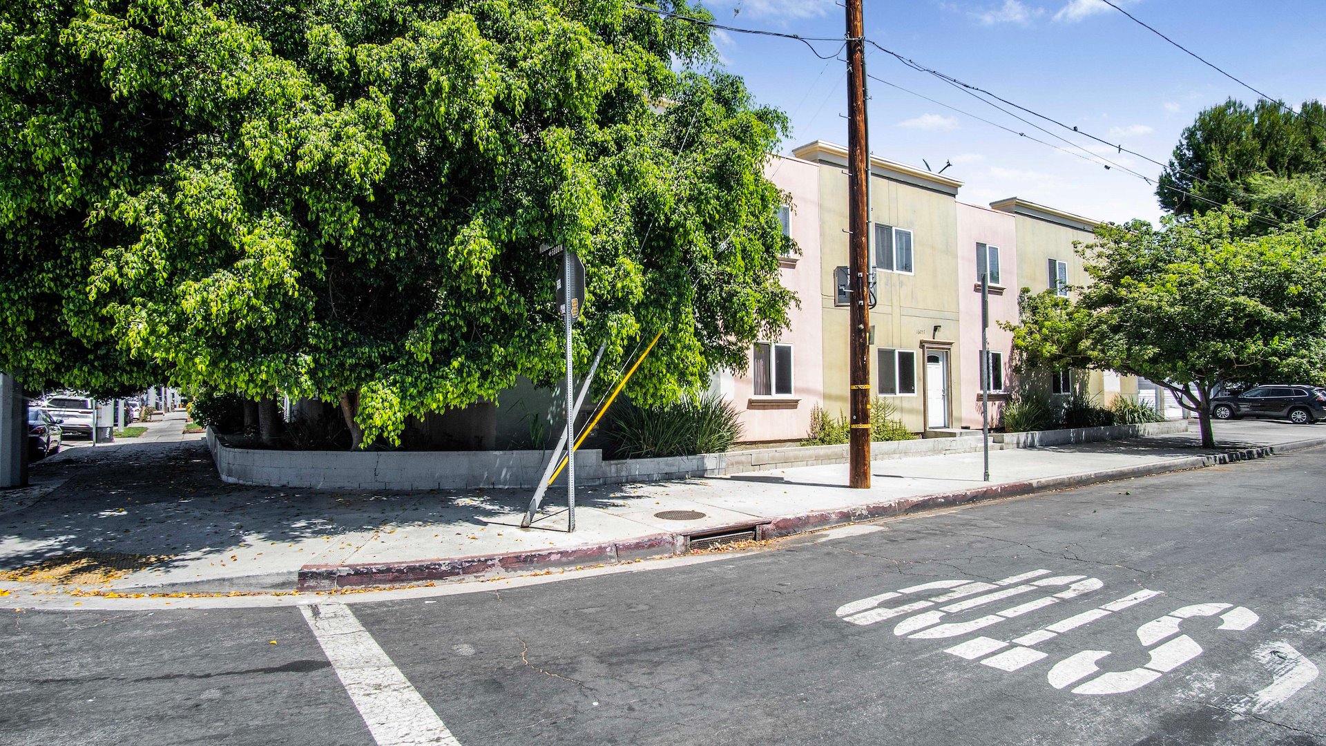 16057 Hartland St - multifamily for sale in van nuys, CA