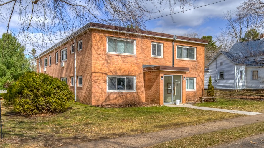 Waters Edge Apartment Portfolio/Amery, Wisconsin