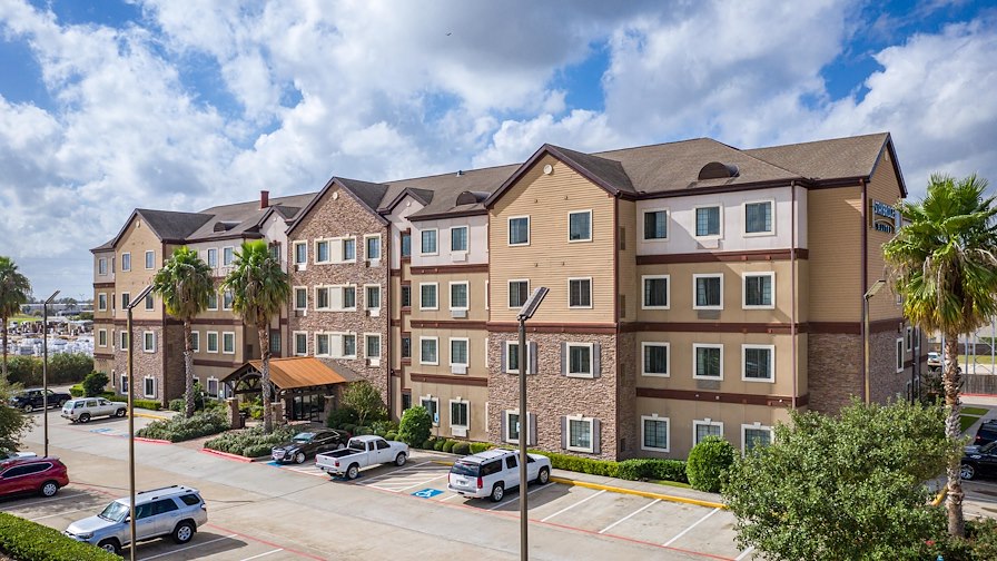 Staybridge Suites Houston IAH Beltway 8/Houston, Texas